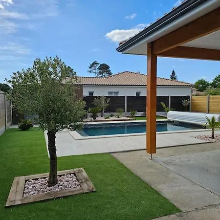 Maison Avec Piscine